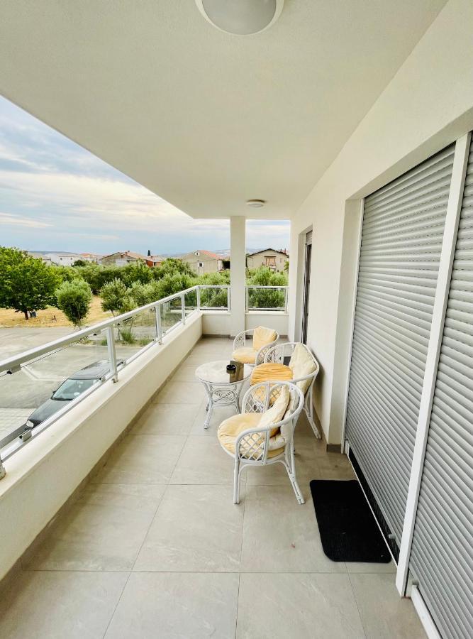 Alida Valli Apartment Каштела Екстер'єр фото