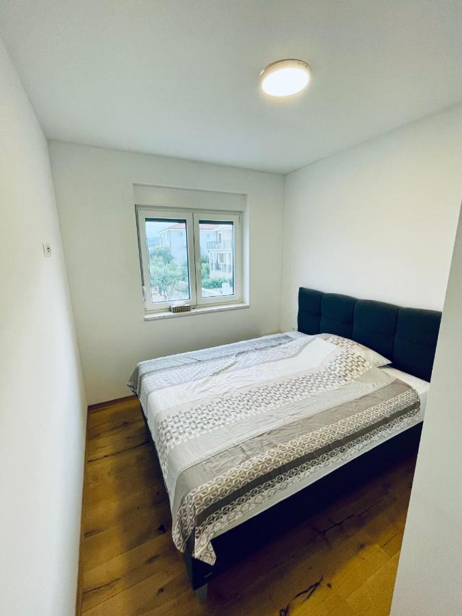 Alida Valli Apartment Каштела Екстер'єр фото