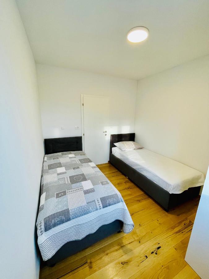Alida Valli Apartment Каштела Екстер'єр фото