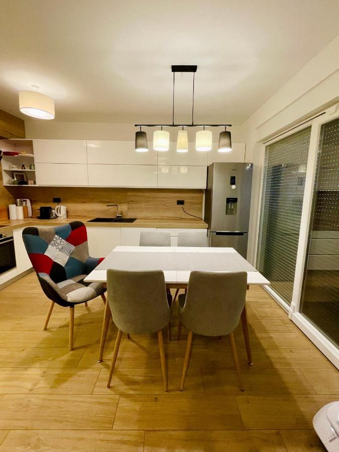 Alida Valli Apartment Каштела Екстер'єр фото